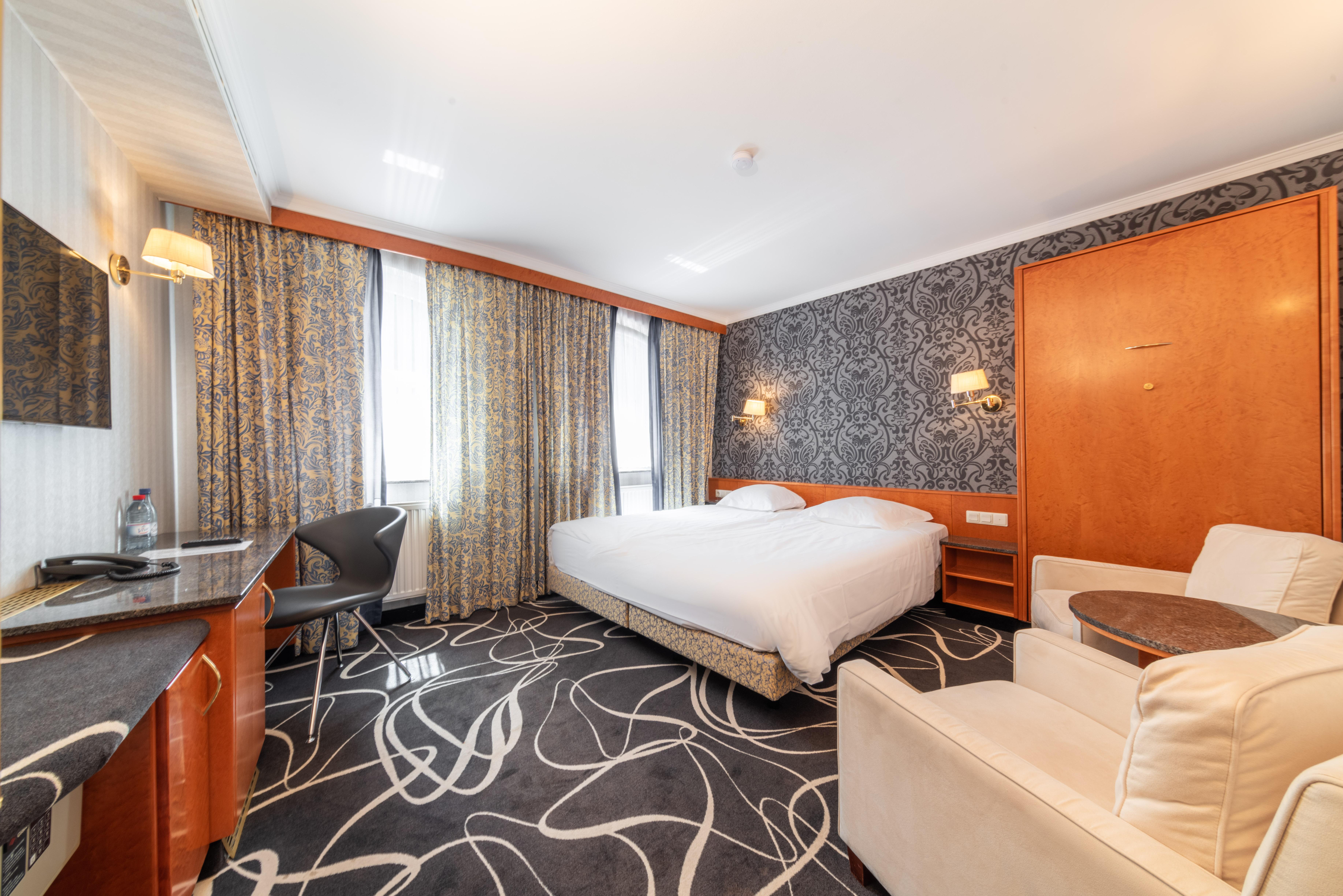 Koener Hotel & Spa Clervaux Exteriör bild